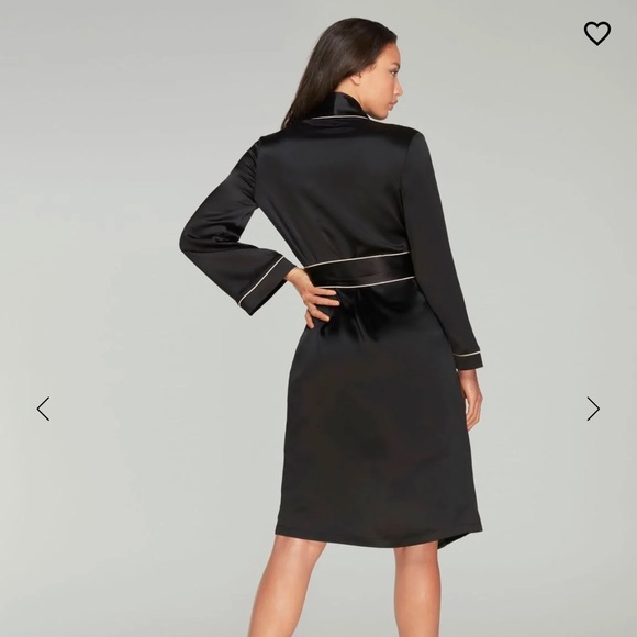 Agent Provocateur Silk Robe - Picture 2 of 3